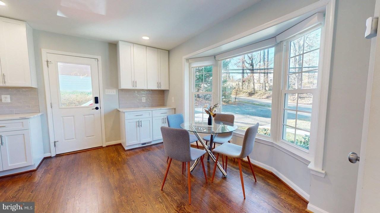 4707 Holborn Ave - Photo 6 of 41