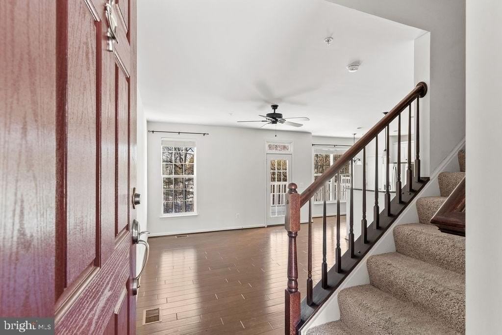 45752 Winding Branch Ter - Photo 3 of 50