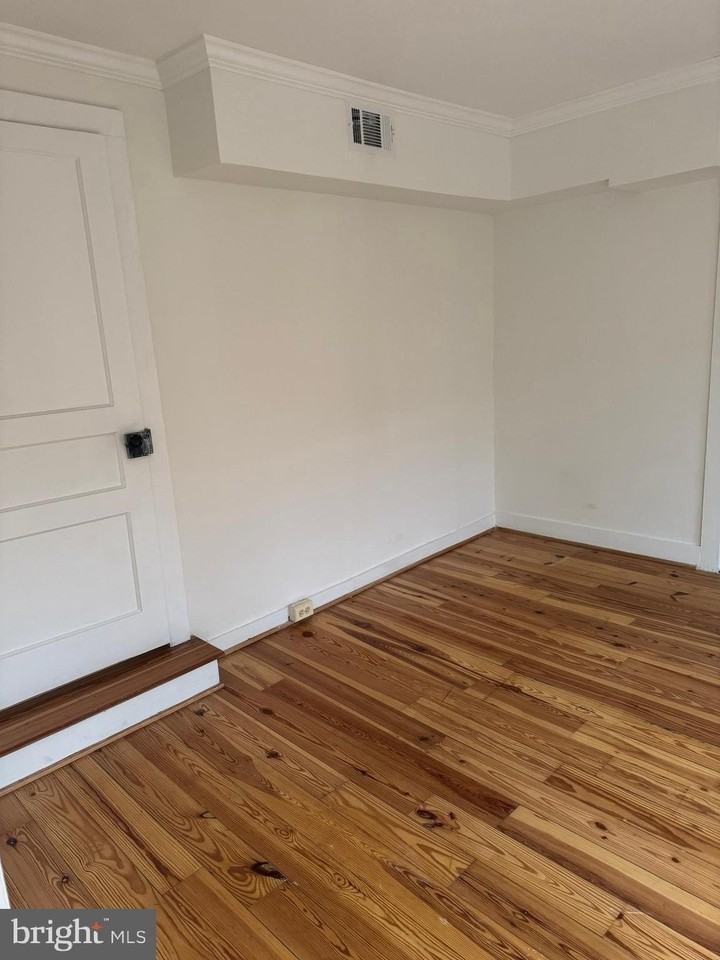 10 Wirt St Nw - Photo 6 of 14