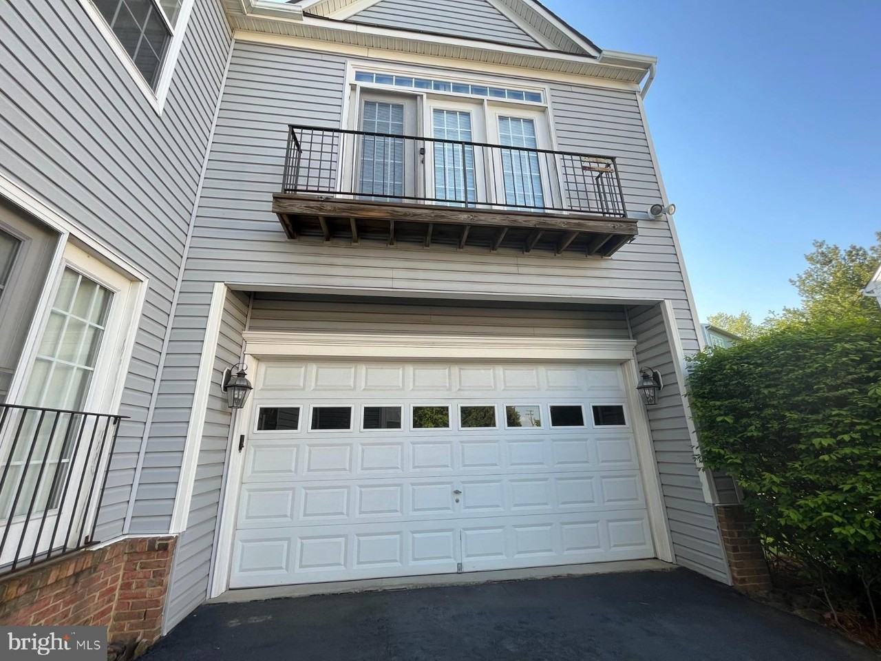 43326 Columbus St - Photo 2 of 28