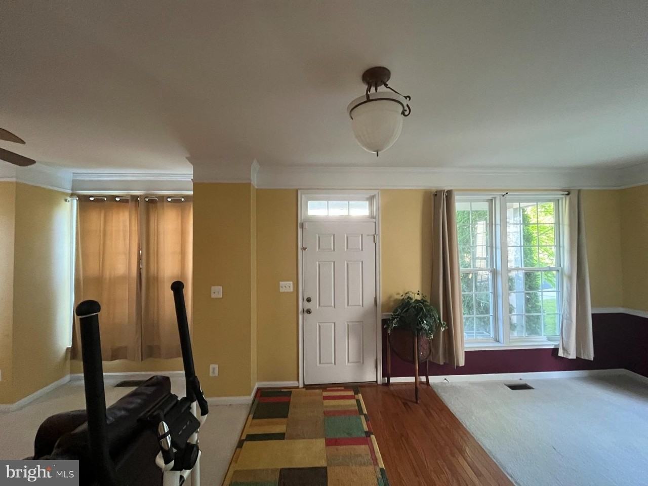 43326 Columbus St - Photo 5 of 28