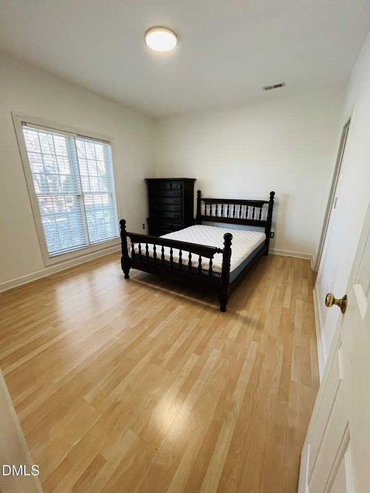 2625 Broad Oaks Pl - Photo 6 of 17