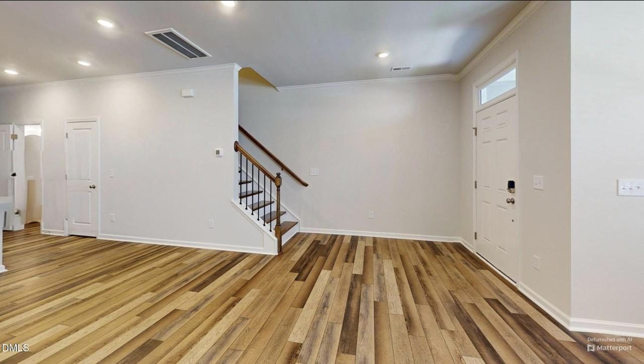 1848 Aspen River Ln - Photo 3 of 29