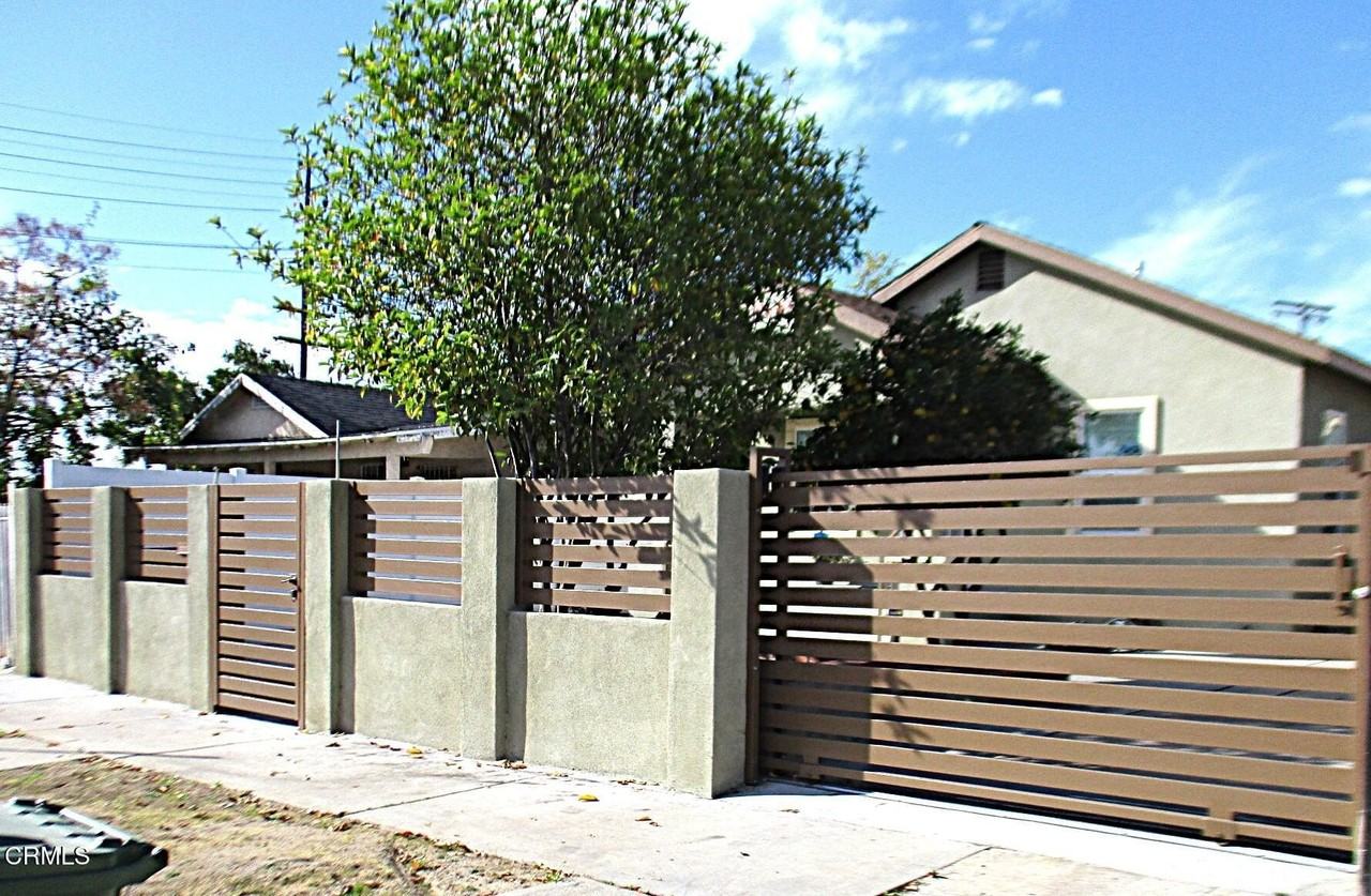 1129 La Puerta St - Photo 6 of 49