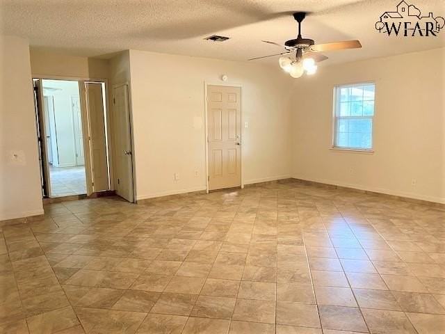 1522 Glendale Dr - Photo 2 of 14