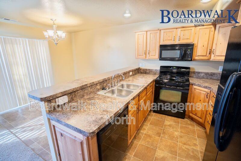 961 Nw - Photo 6 of 24