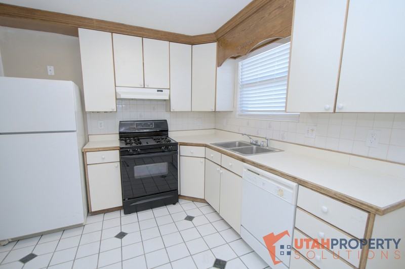 5001 S Heath Ave - Photo 6 of 11