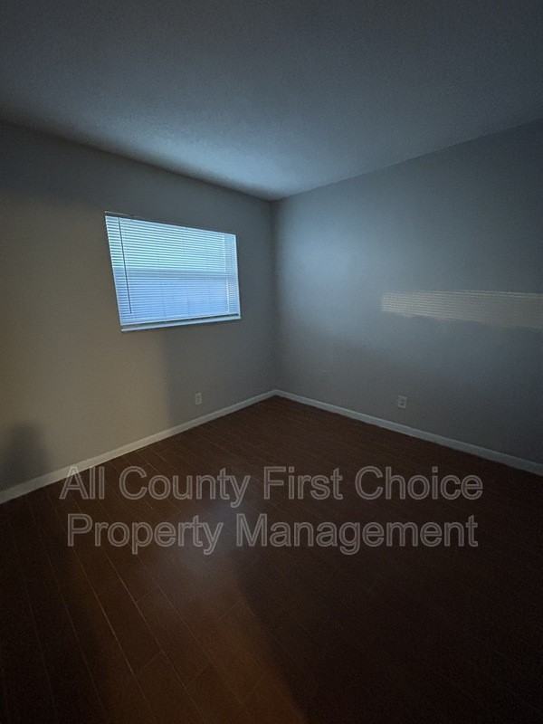 460 93rd Ave N #8 - Photo 7 of 13