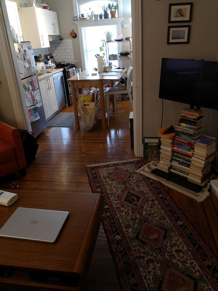 128 Queen Street North - Photo 3 of 11