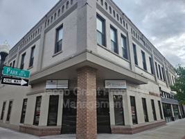 featured image of 490 Park Ave #02