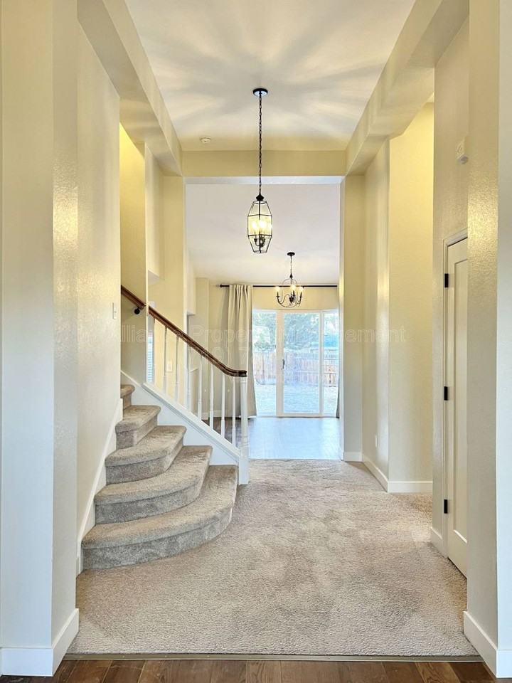 7365 Cotton Dr - Photo 2 of 10