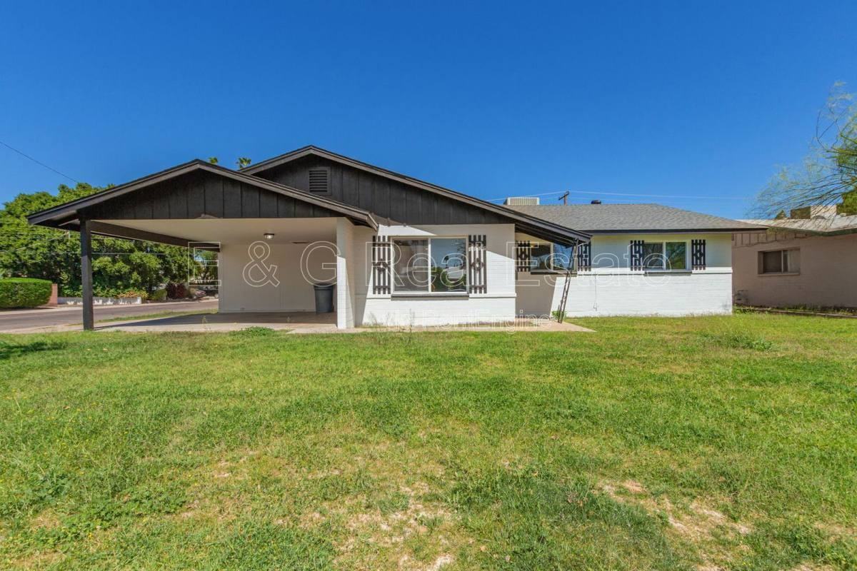 1102 E Alameda Dr - Photo 3 of 10