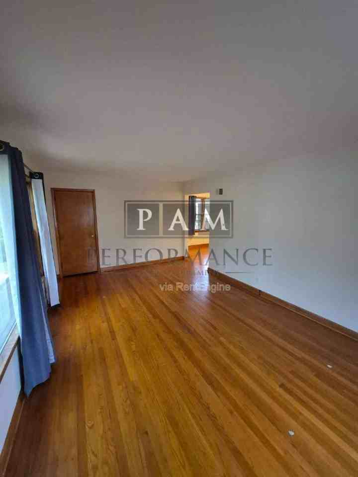 328 N 68th St - Photo 2 of 10