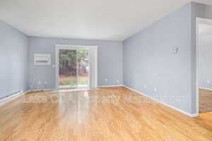 featured image of 1411 E Lunceford Ln #4