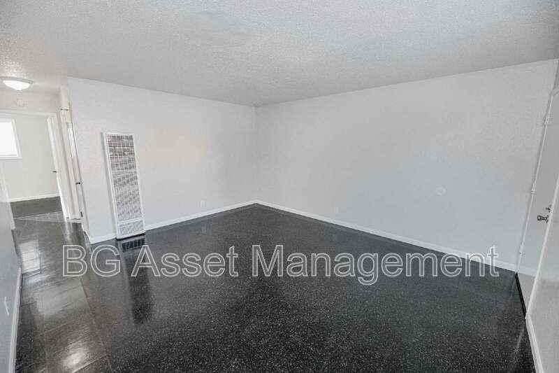 134 Marina Way - Photo 3 of 23