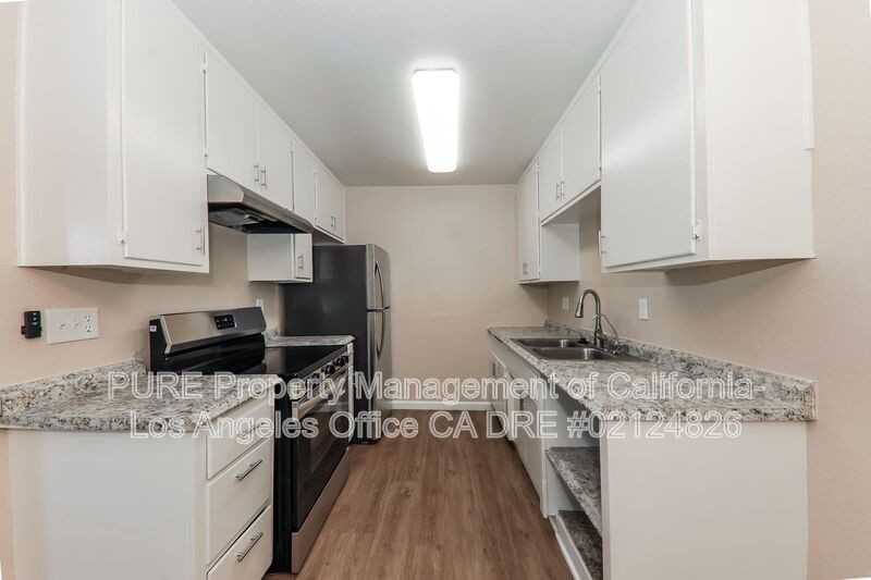 23815 Hemlock Ave #14 - Photo 4 of 13