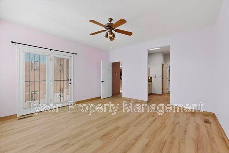 13413 Summit Hills Pl Ne - Photo 5 of 38