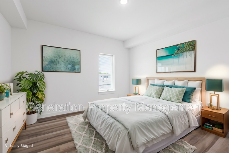 901 E Main St #303 - Photo 3 of 17