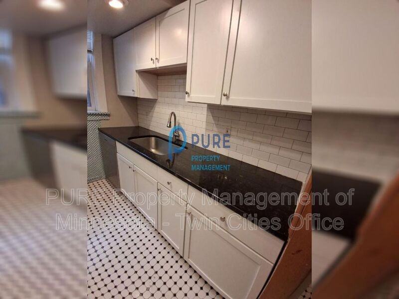 3149 Aldrich Ave S #5 - Photo 3 of 15