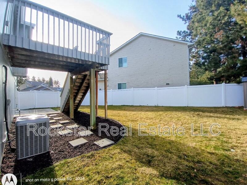 9022 W Campus Dr - Photo 5 of 41