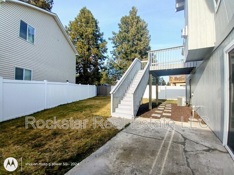 9022 W Campus Dr - Photo 6 of 41