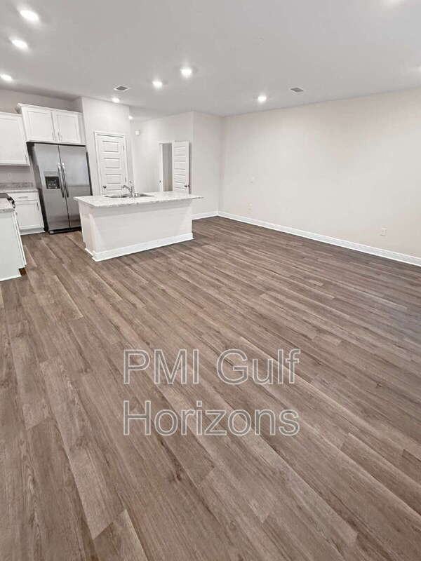 1302 Leeway Dr - Photo 4 of 13