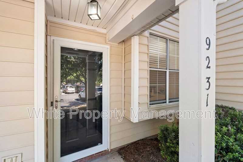 9231 Kings Canyon Dr - Photo 2 of 23