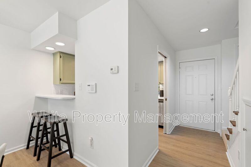 9231 Kings Canyon Dr - Photo 6 of 23