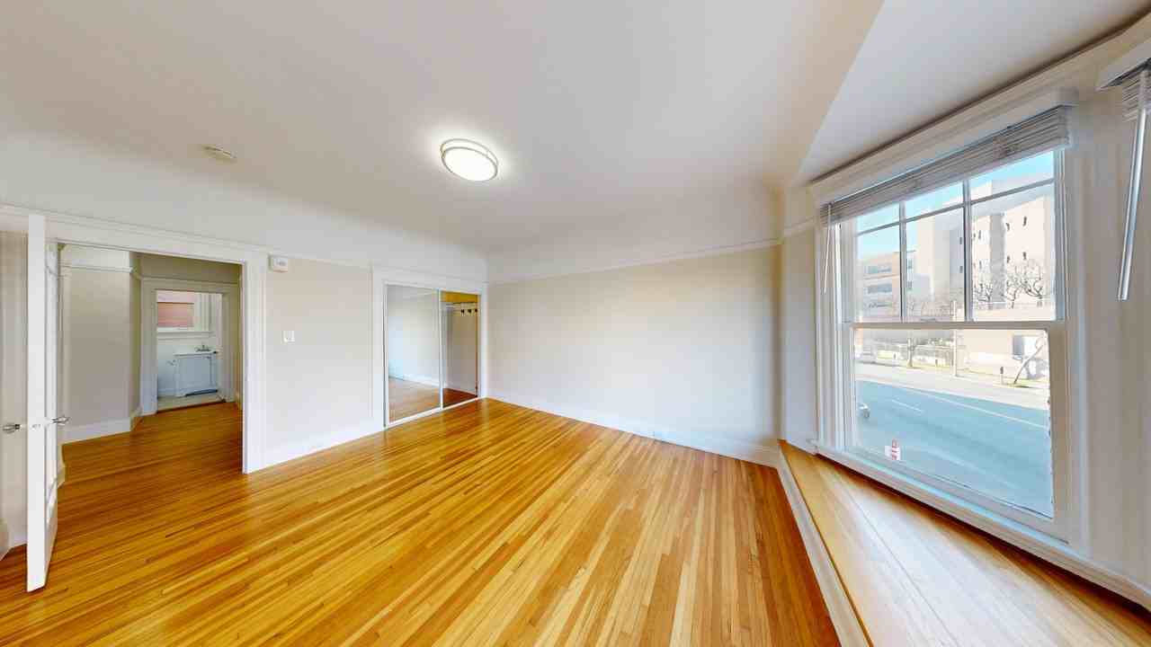 3715 California Street - Photo 2 of 12