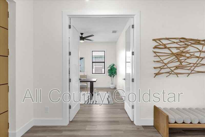 1173 Rotonda Cir - Photo 4 of 38