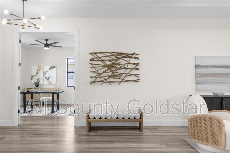 1173 Rotonda Cir - Photo 7 of 38