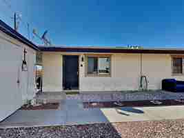 featured image of 2124 Moyo Dr #4