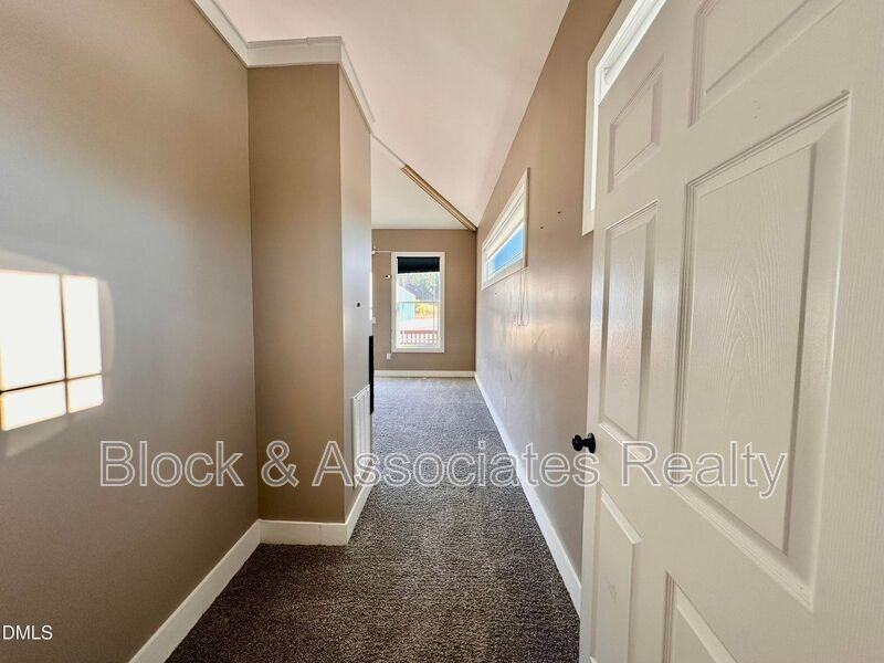 4446 Old Us Highway - Photo 6 of 37