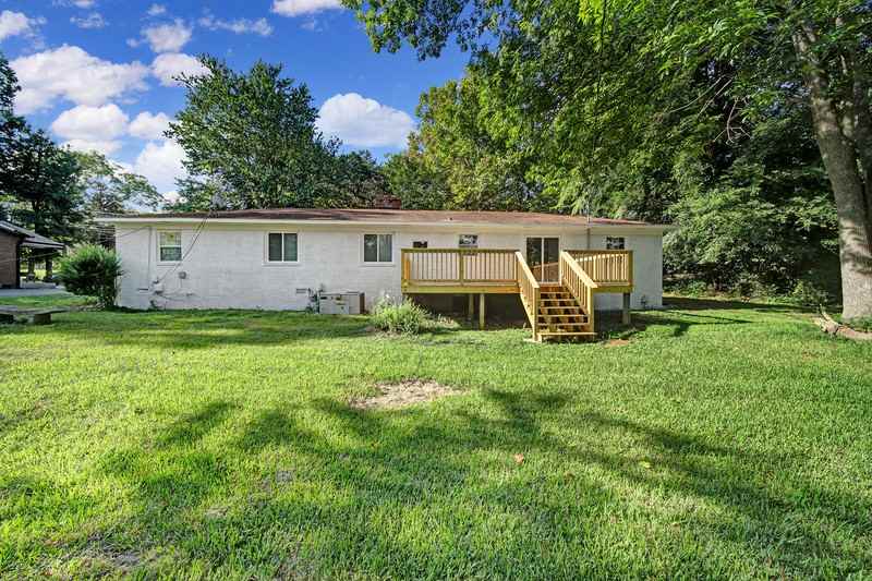 6215 Robinson Church Rd - Photo 2 of 29