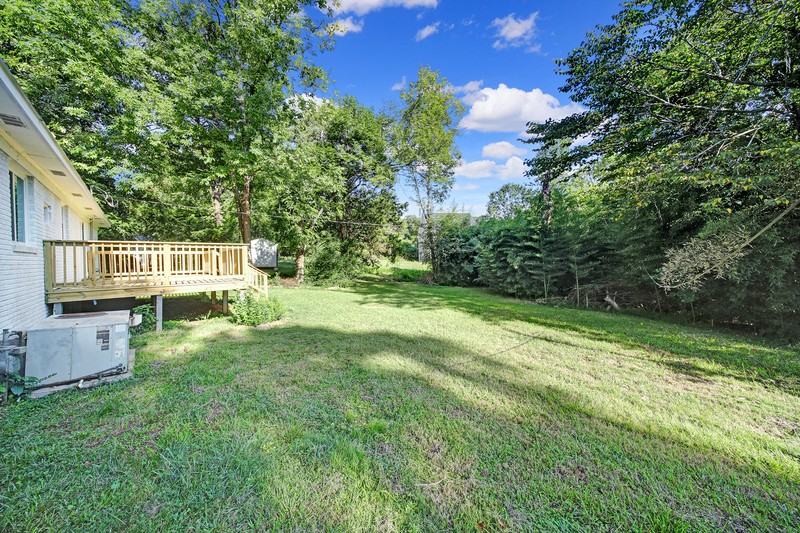 6215 Robinson Church Rd - Photo 5 of 29