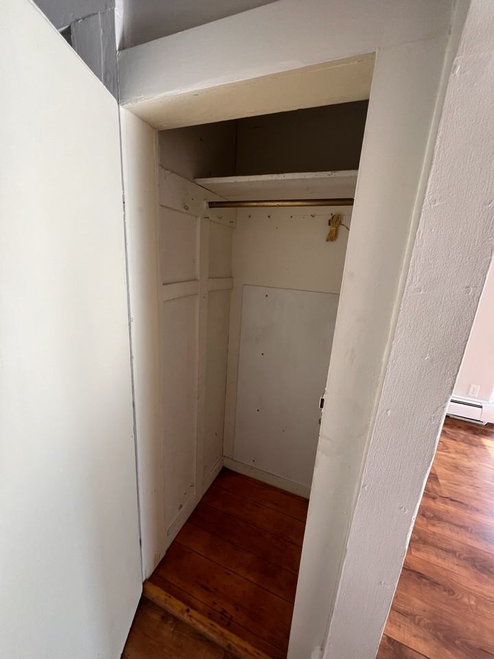 Pleasant St #B - Photo 6 of 9