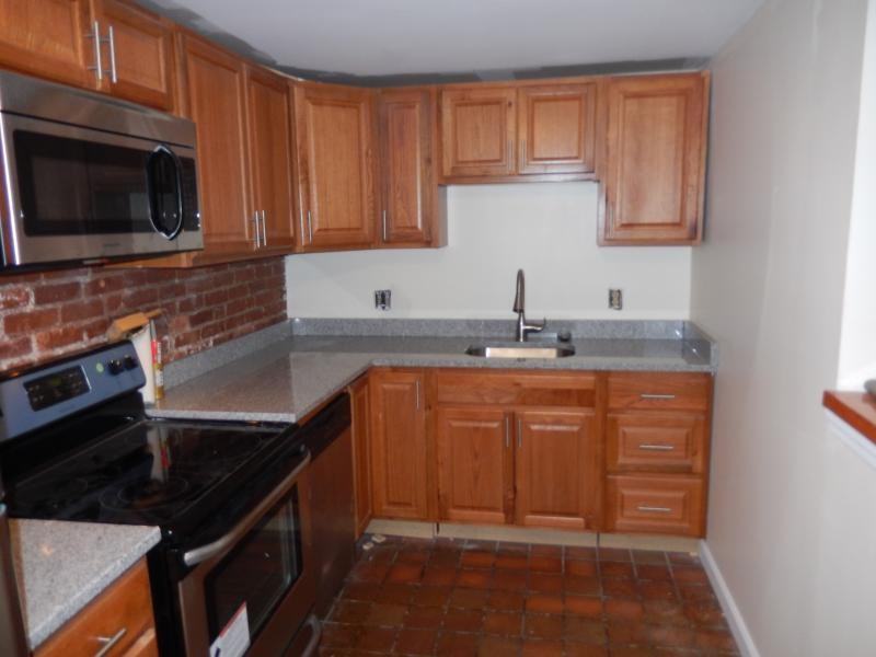 105 Gainsborough St #005E - Photo 7 of 16