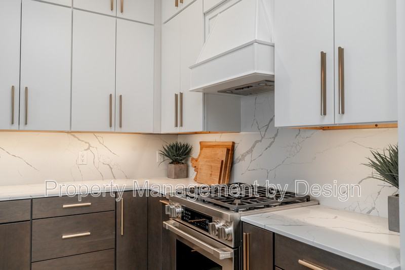 400 Sw 7th St #308 - Photo 4 of 23