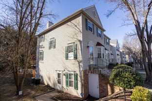 16326 Taconic Cir - Photo 1 of 1