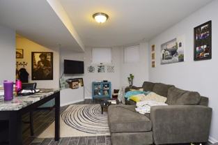 3940 N Southport Ave #GR - Photo 1 of 1