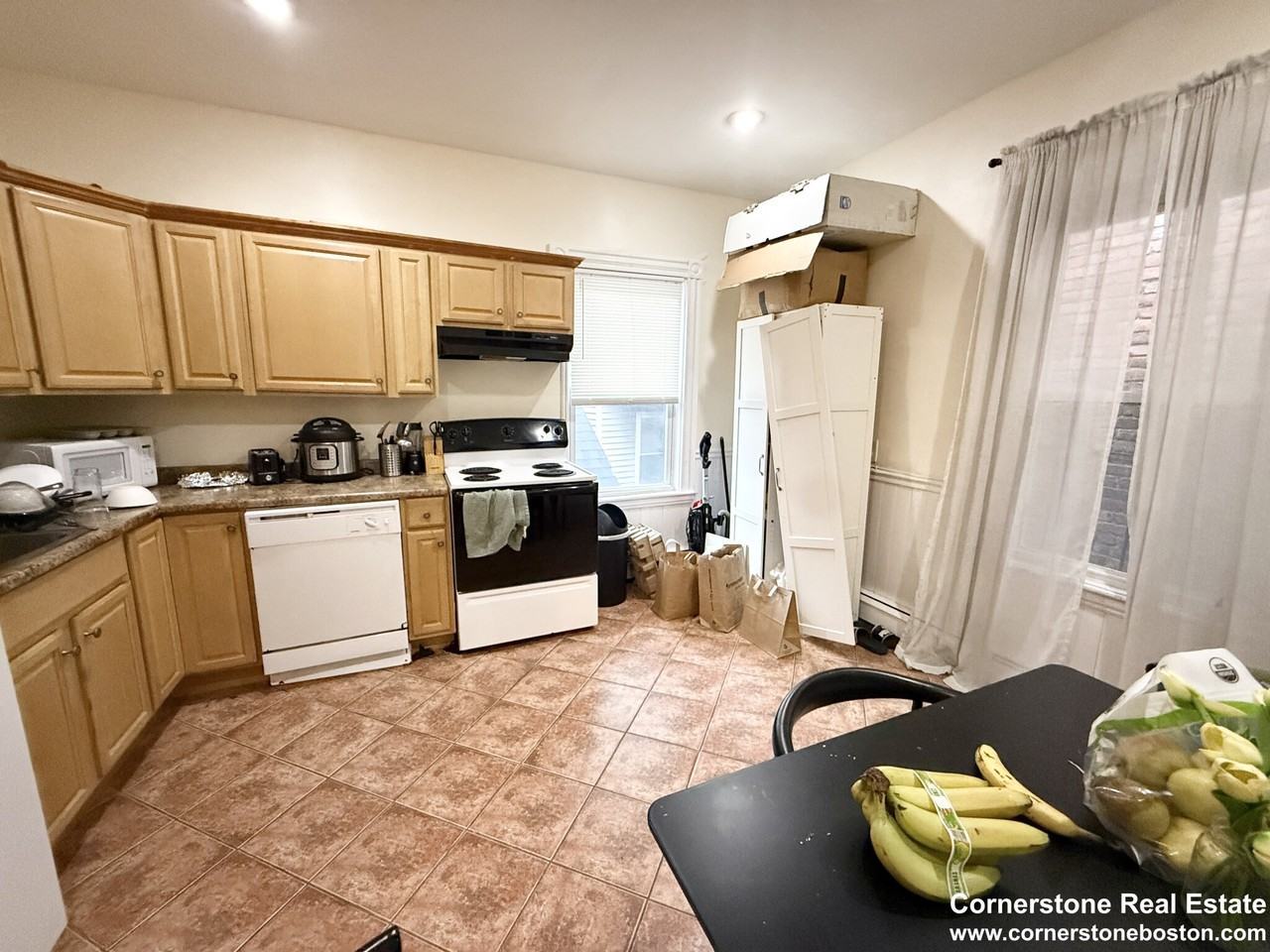 Calumet St #3 - Photo 3 of 10