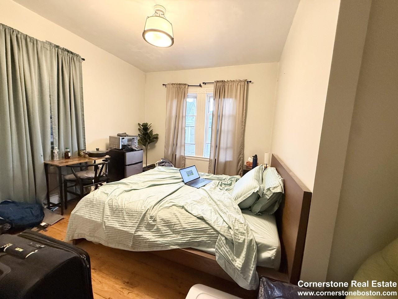 Calumet St #3 - Photo 6 of 10