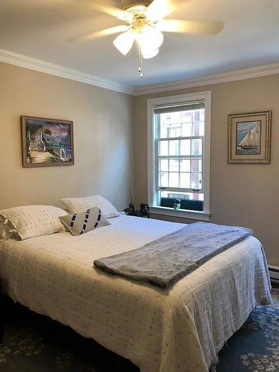 15 S Russell St - Photo 4 of 36