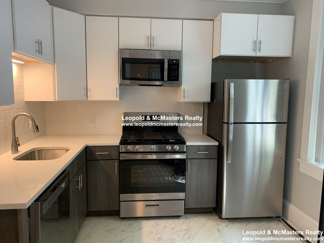 96 Longwood Ave #1 - Photo 4 of 15