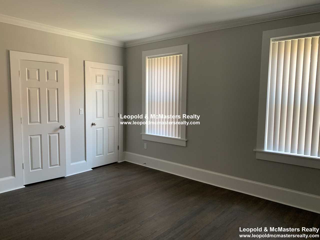 96 Longwood Ave #1 - Photo 5 of 15