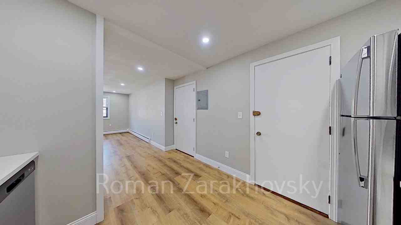 39 Shepard St #7A - Photo 3 of 24