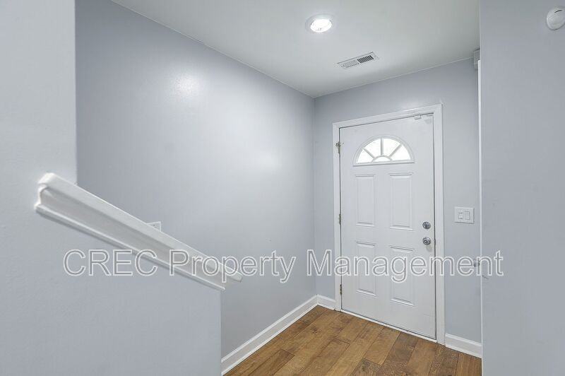 2882 Mackenzie Ct - Photo 5 of 24