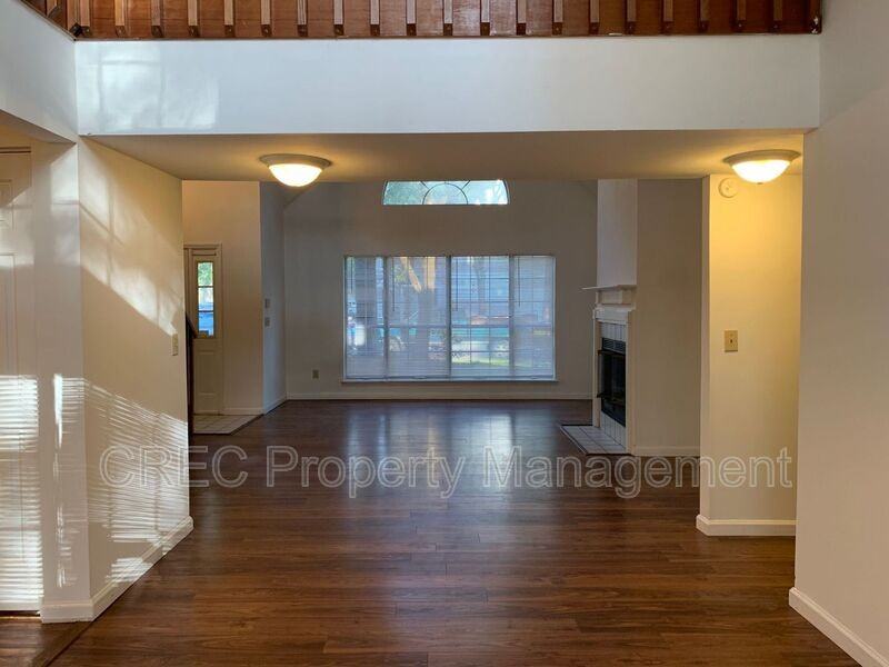 1979 Tison Ln - Photo 4 of 33