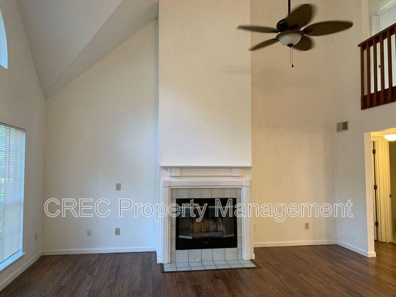 1979 Tison Ln - Photo 5 of 33