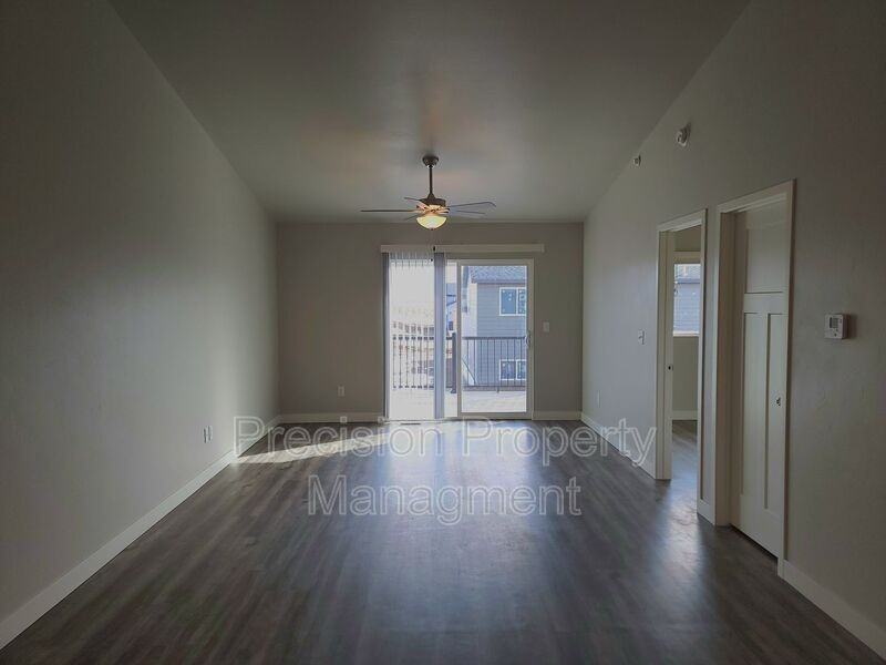 196 Mcgriff Way - Photo 4 of 26